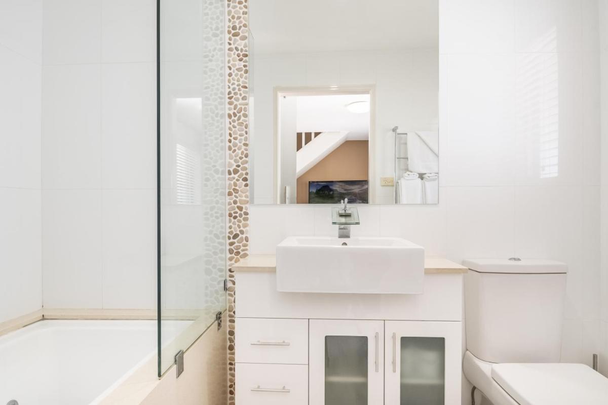 Byron Central Apartments Byron Bay Ngoại thất bức ảnh