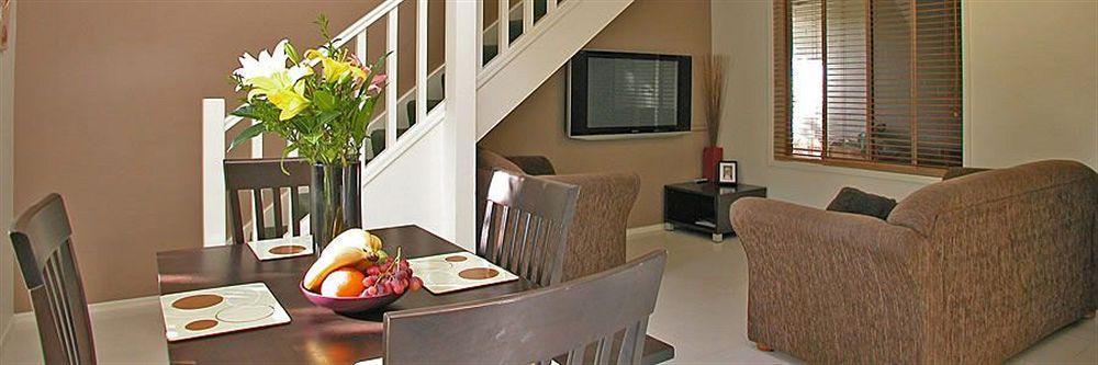 Byron Central Apartments Byron Bay Ngoại thất bức ảnh